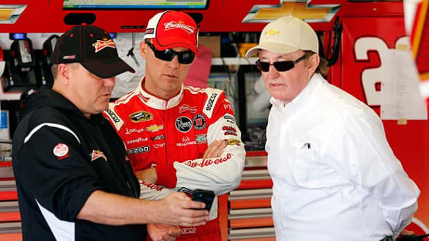 130520113347-harvick-childress-single-image-cut.jpg